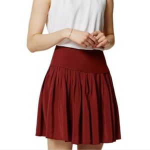 LOFT PLEATED FLIPPY SKIRT WIDE SIZE 14